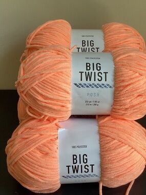 NWT Lot of 5 BIG TWIST POSH SHERBET GLOW YARN BULKY #5 233yds